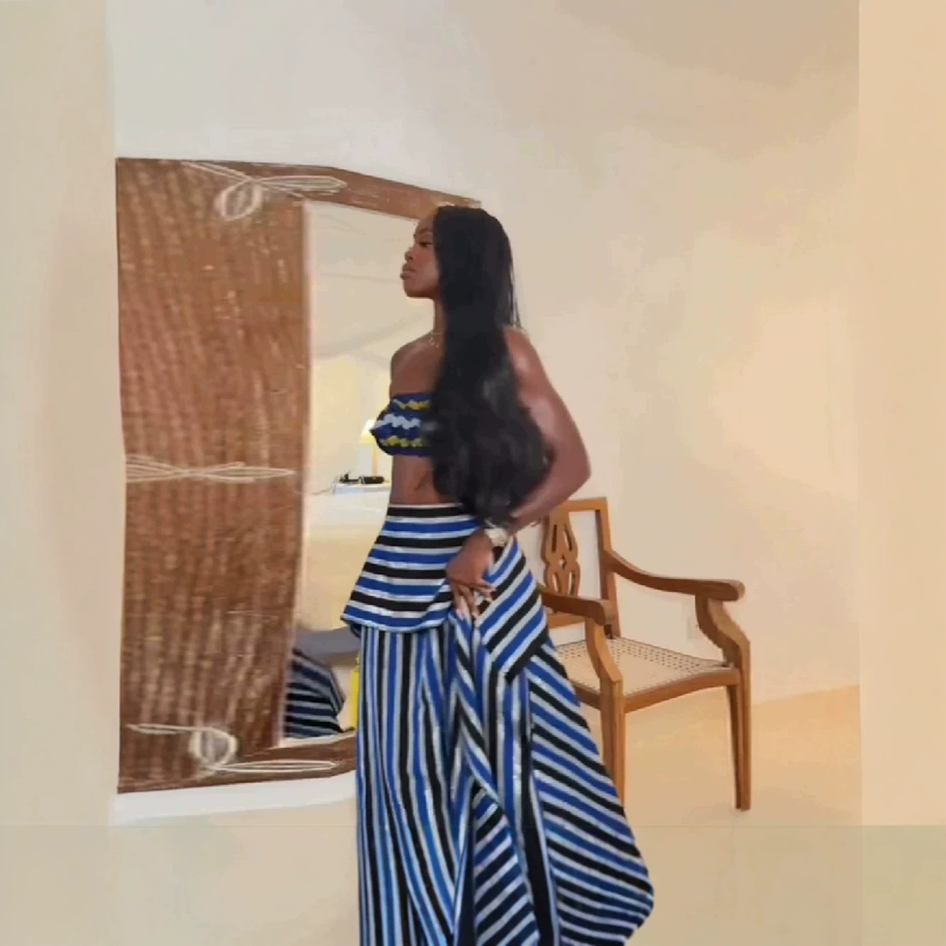 Rüzgar Çizgili Straplez Elbise - Crop Top Crochet incelemesi ve fiyatı